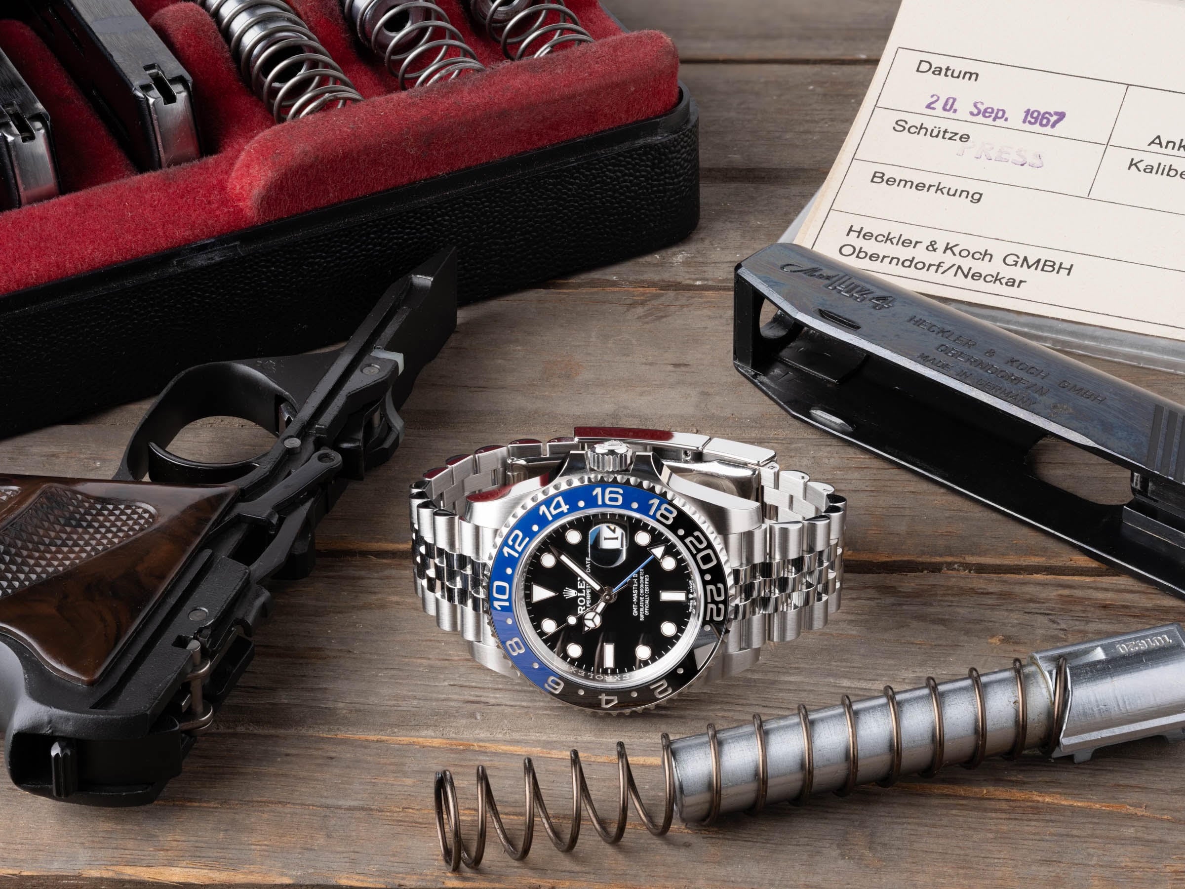 Does Rolex Make Mistakes? The Motley 8 - Error Batman Bezel